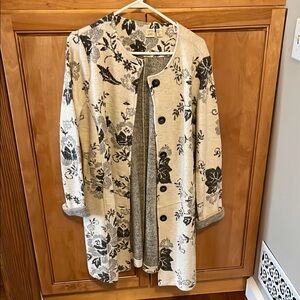 Lucy & Laurel Floral Button-Up Coat